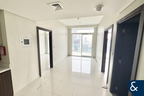 Highest Floor | Vacant | Full Canal View