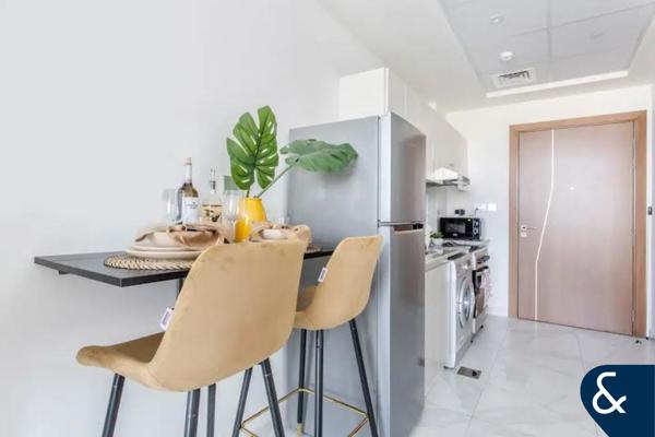 Modern Living | Canal-Facing | Prime Location