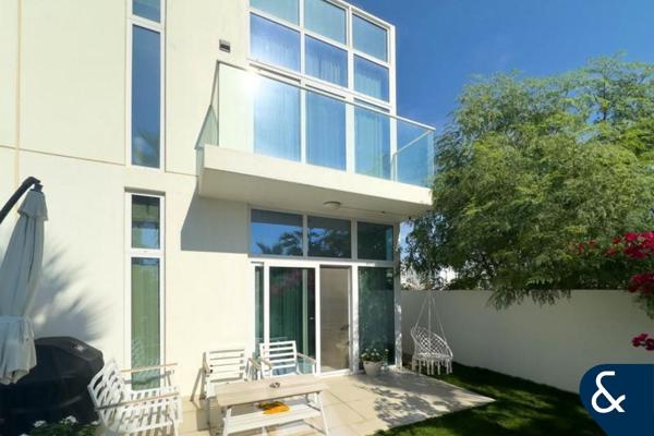 Best Corner Layout | Vacant | Single Row