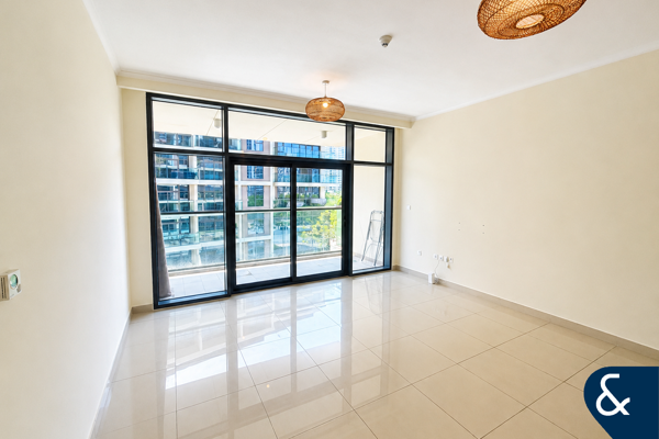1 Bedroom | Partial Park View l VOT