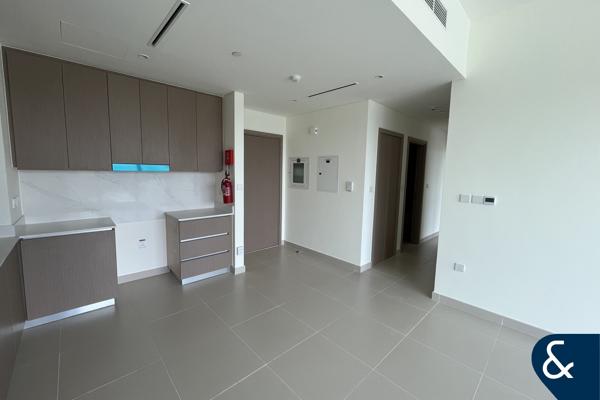 Handed Over I Villa View I Brand New Building