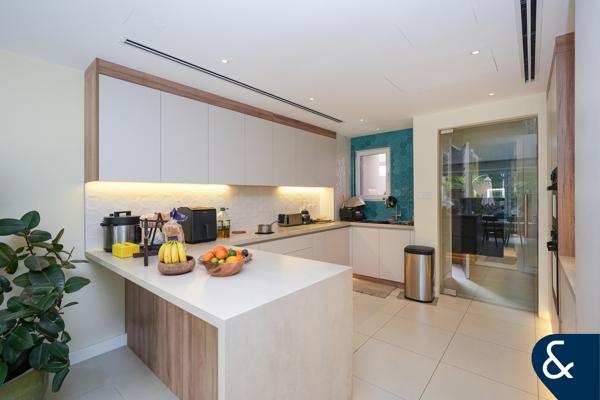 Turnkey | Park View | Vacant On Transfer