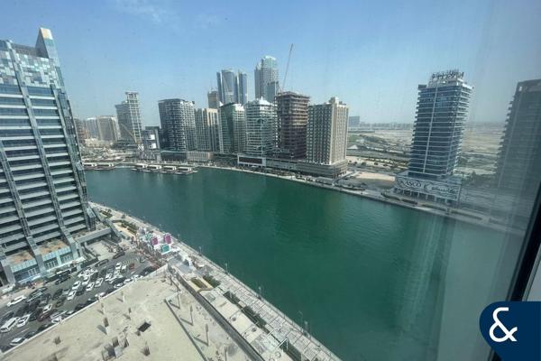 Vacant | Panoramic Canal Views | Unfurnished