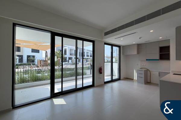 PAY MONTHLY 16K | 12 Cheques | Prime Location