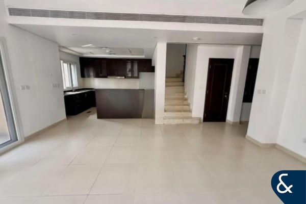 Corner | Single Row | Type B | Vacant