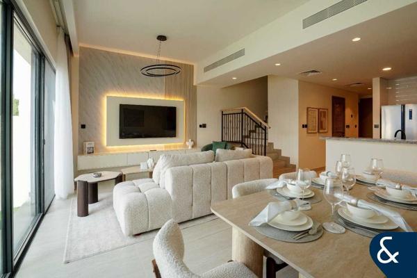 Single Row I Furnished I Upgraded