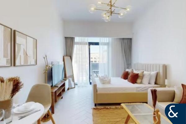 Luxury Studio | Furnished | Modern interior
