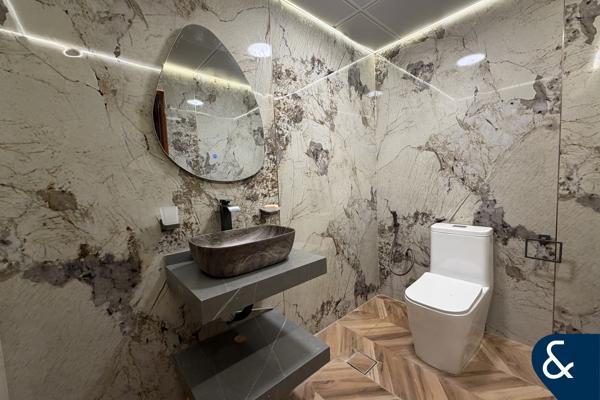 Fully upgraded | 1BR | Prime Location