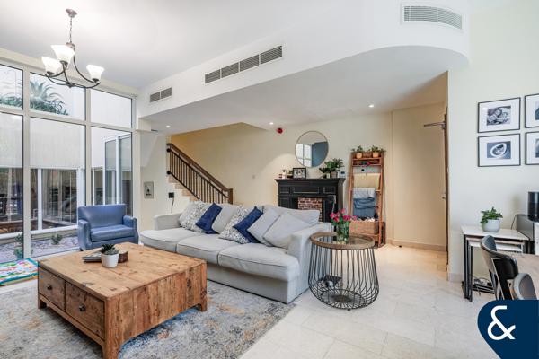 Exclusive | Stunning finish throughout | Vot