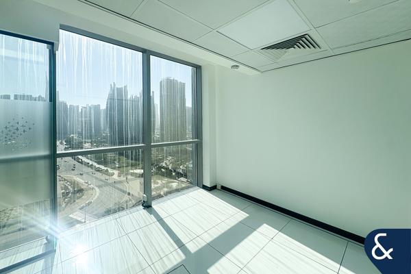 Fully Fitted | Cabins | Prime Location