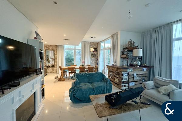 6 Bed | Vacant On Transfer | Stand Alone