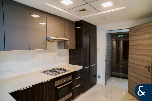 Spacious Layout | Unfurnished | Vacant