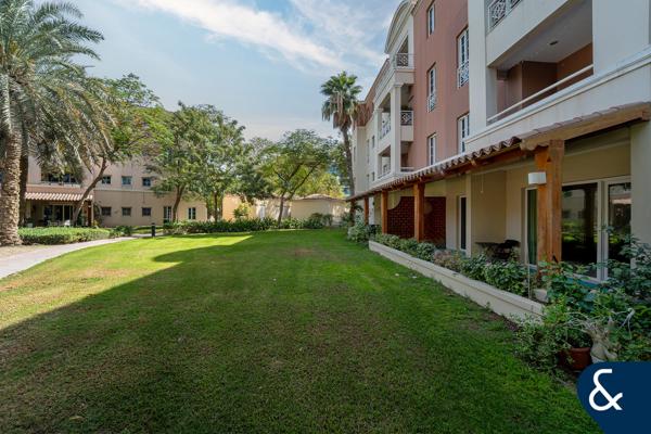 Ground Floor | 2 Bed Plus Study | Upgraded