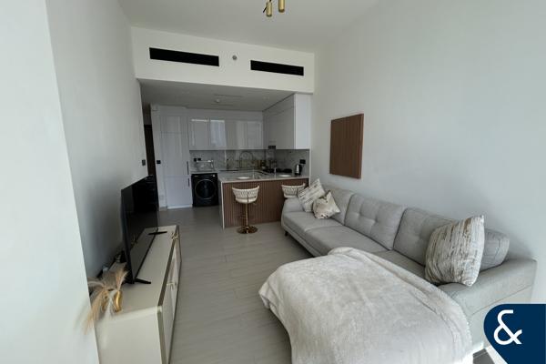 Spacious 1BHK | Furnished | Vacant