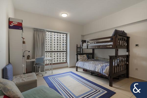 3114 sq.ft | 4 bedrooms | Partial Sea Views