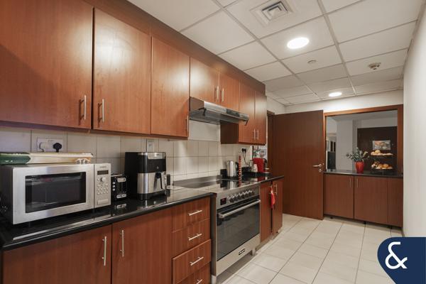 3114 sq.ft | 4 bedrooms | Partial Sea Views