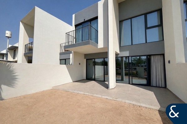 Golden Beach Access | Single Row | Vacant Nov