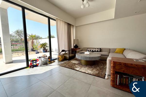 Iris Style | Golden Beach Access | Single Row