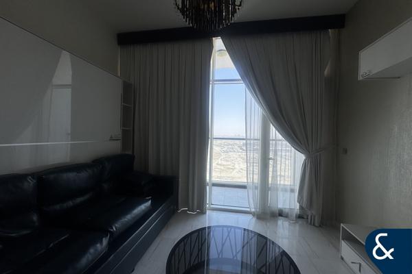 Balcony | Prime Location | High Floor