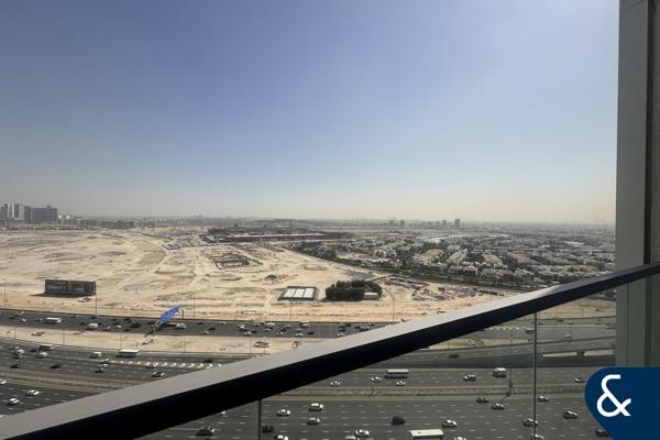 Balcony | Prime Location | High Floor