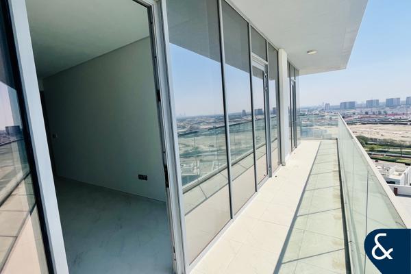 Two Bedrooms | Unfurnished | Large Layout