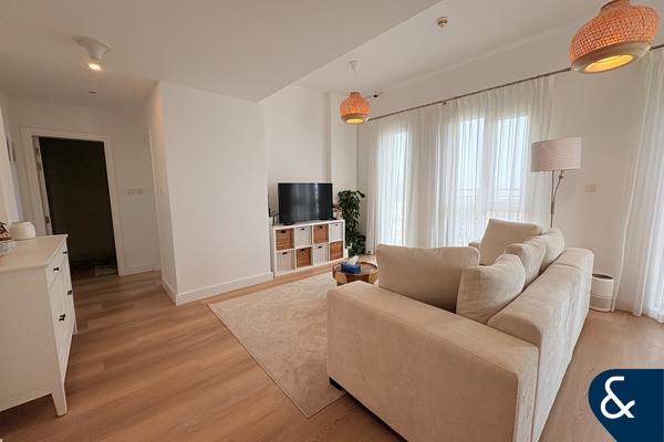 Upgraded | Duplex | Immaculate condition
