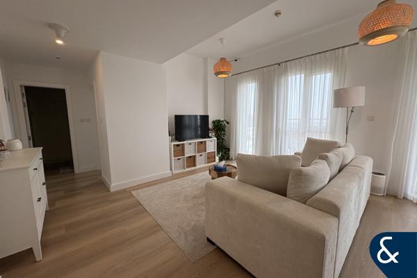 Upgraded | Duplex | Immaculate condition