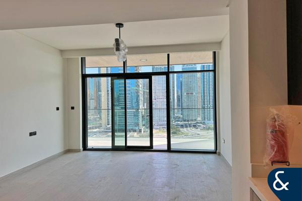 Luxurious 1 Bed | Unfurnished | Brand New