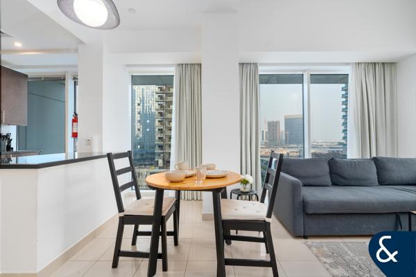 BRIGHT | SPACIOUS | CANAL LOCATION