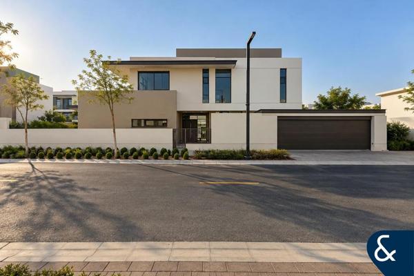 Park Backing | Pool Backing | Huge Plot