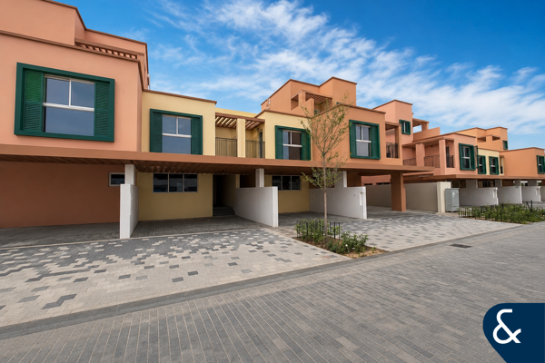 Single Row | 4 Beds | Motivated | 3 Baths