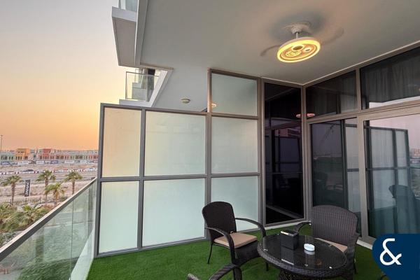 Large Studio | Vacant | Fully Furnished