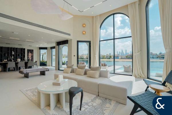 Brand New | Fully Upgraded | Skyline View