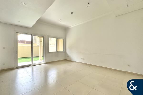 Close to Pool | Type D+ | Vacant Now