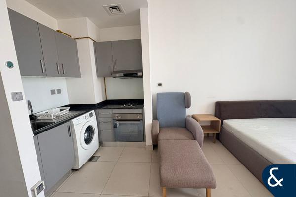 Furnished | Vacant | Near Metro