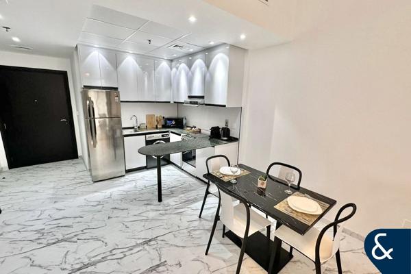 Upgraded One Bed | Furnished | Rented