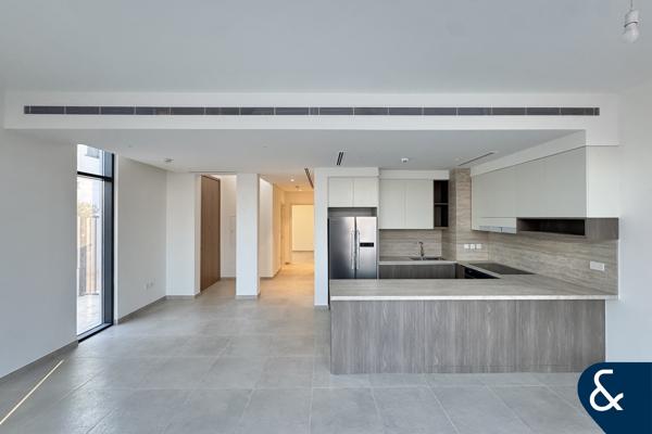 Single Row | 4 Bed G+1 | Opposite Pool