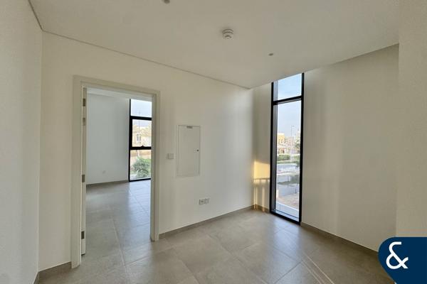 Single Row | 4 Bed G+1 | Opposite Pool