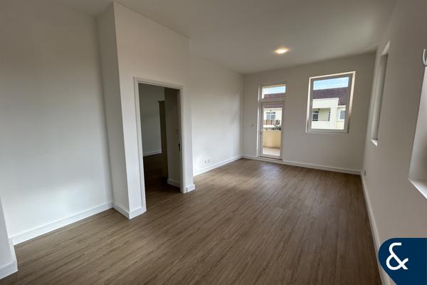 Upgraded 1 Bed | Corner Unit | High Floor