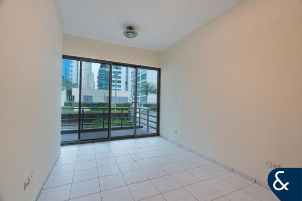 Vacant Unit | Duplex 4 Bed | Large Terrace
