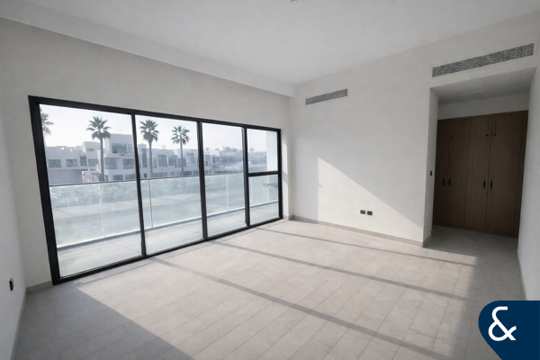 Stunning LV4 | Well Priced | Six Bedrooms