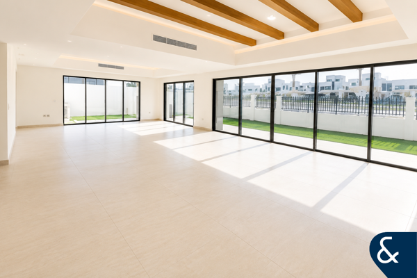 Stunning LV4 | Well Priced | Six Bedrooms