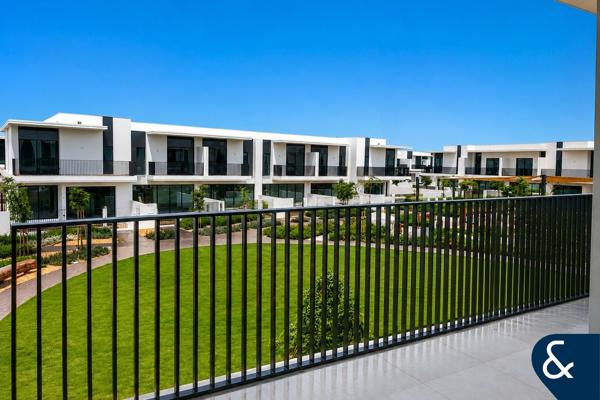 Park Backing | Large Plot | Landscaped