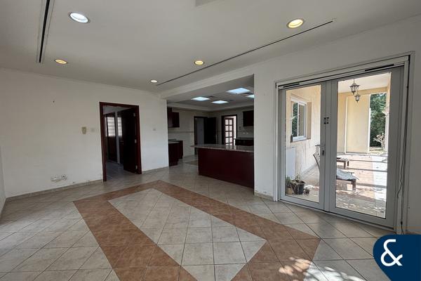 Exclusive | Vacant Now | Top Location