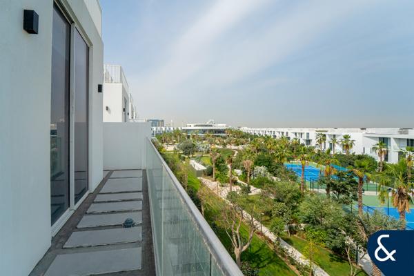 Front Row | Park Backing | Brand New