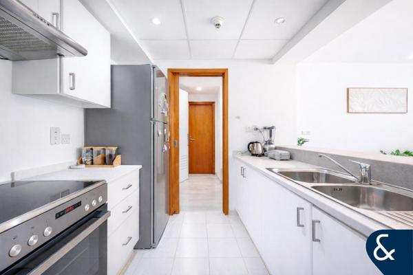 Upgraded | Furnished | 1 Bed +1 Bath