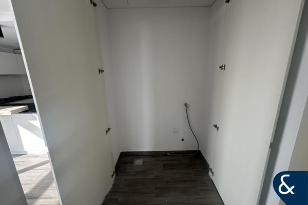 Largest layout | Corner Unit | Ellington