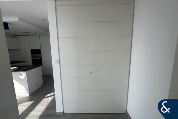 Largest layout | Corner Unit | Ellington