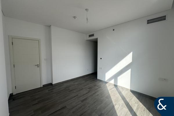 Largest layout | Corner Unit | Ellington