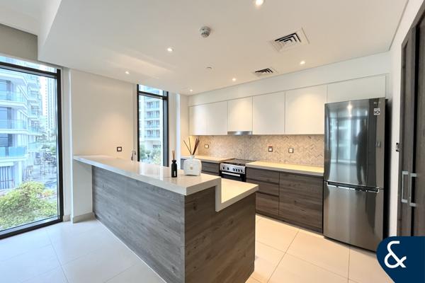 Unfurnished | Big layout | Fitted Appliances